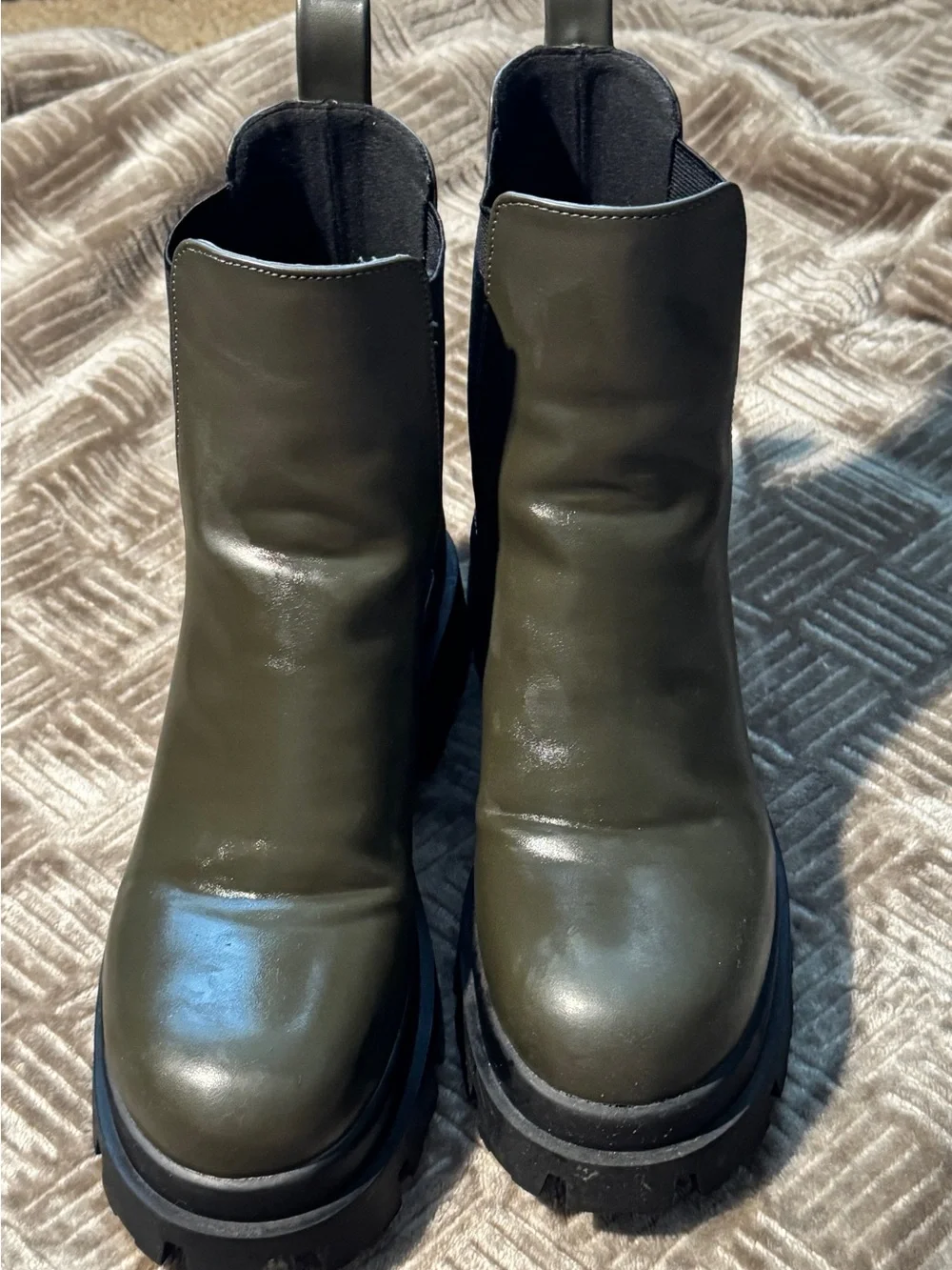 Zara Olive Green Chelsea Lug Boots